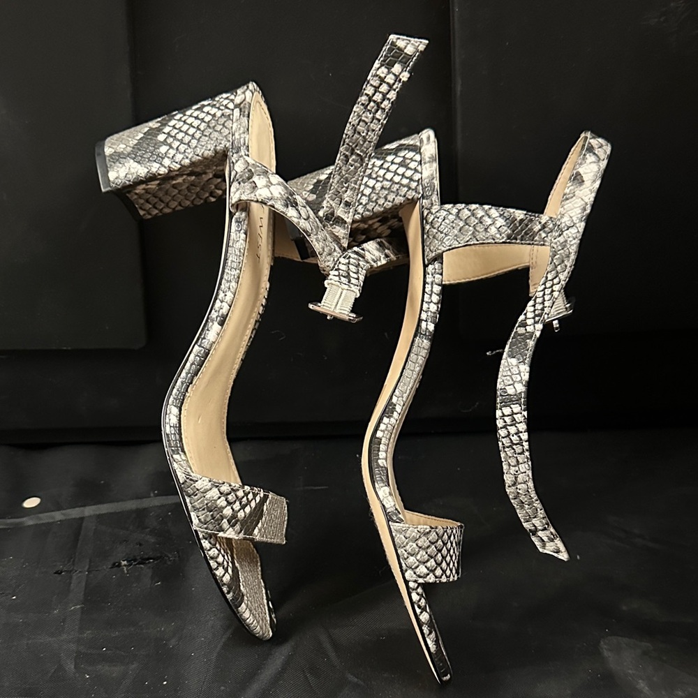 Nine West Black and Gray Snakeskin Heels - Picture 5 of 9